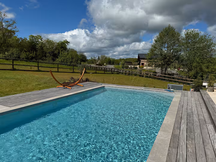 Séjour et cheminée La Boisselière Bonnebosq